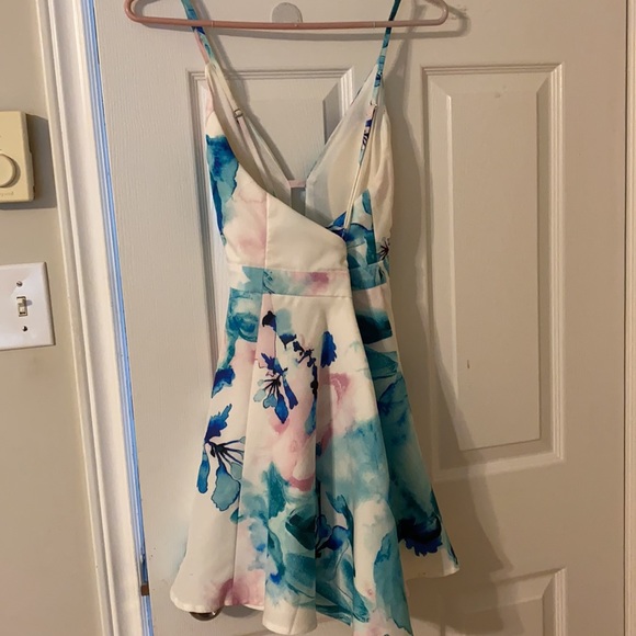 Floral dress size M - Picture 2 of 4